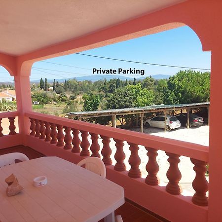 Vivenda Os Silvas Hotell Odiáxere Exteriör bild