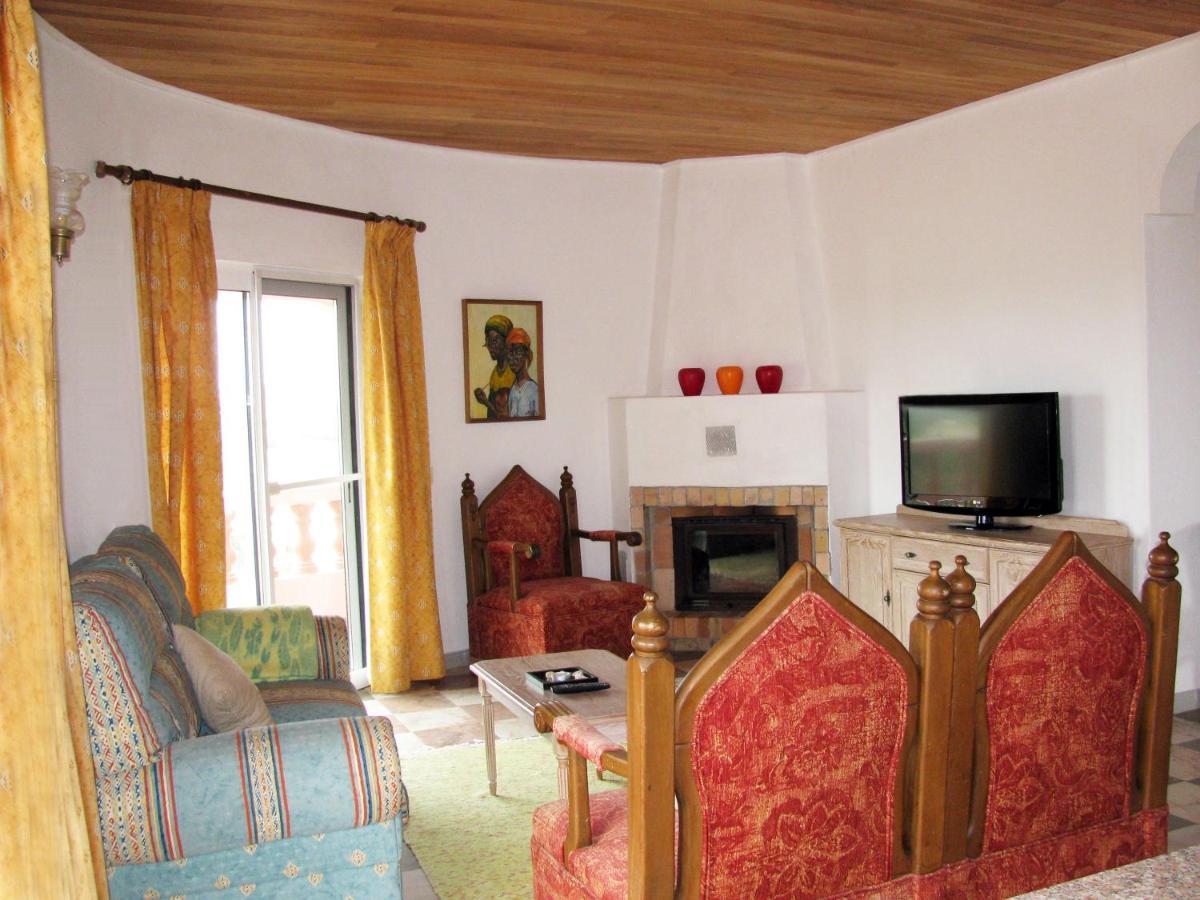 Vivenda Os Silvas Hotell Odiáxere Exteriör bild